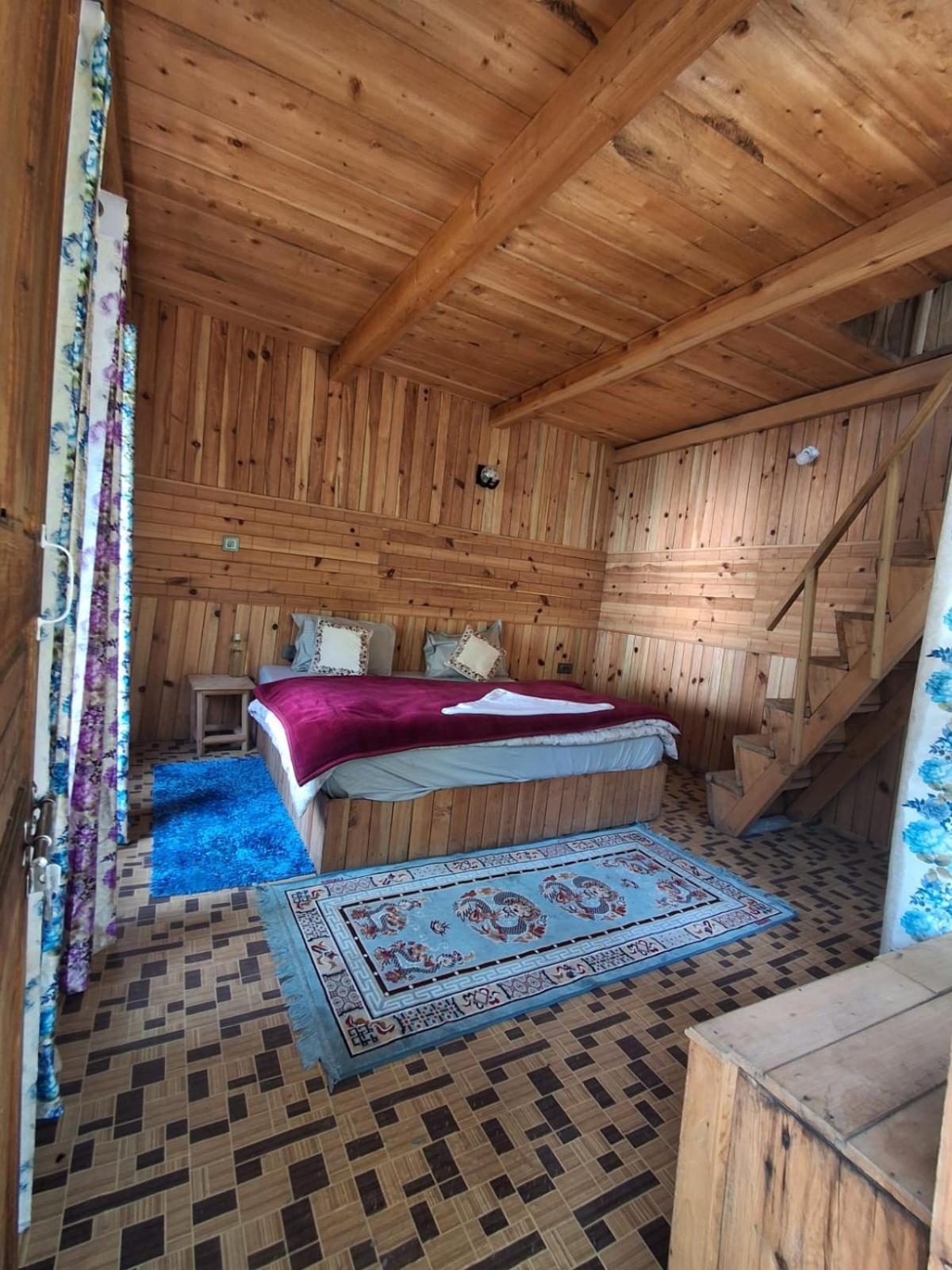 The Cozy Cabin, Jibhi Banjār Exteriér fotografie